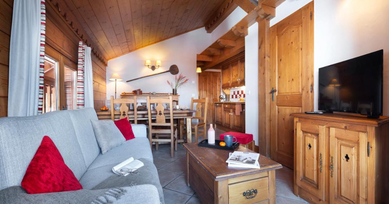 Residence Pierre & Vacances Premium Les Fermes Du Soleil Les Carroz d'Araches Exterior photo