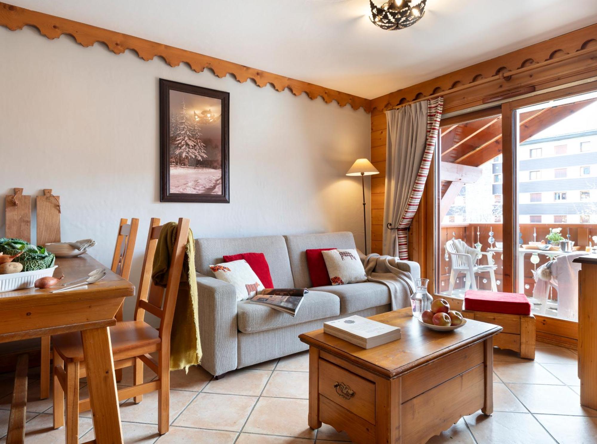 Residence Pierre & Vacances Premium Les Fermes Du Soleil Les Carroz d'Araches Exterior photo
