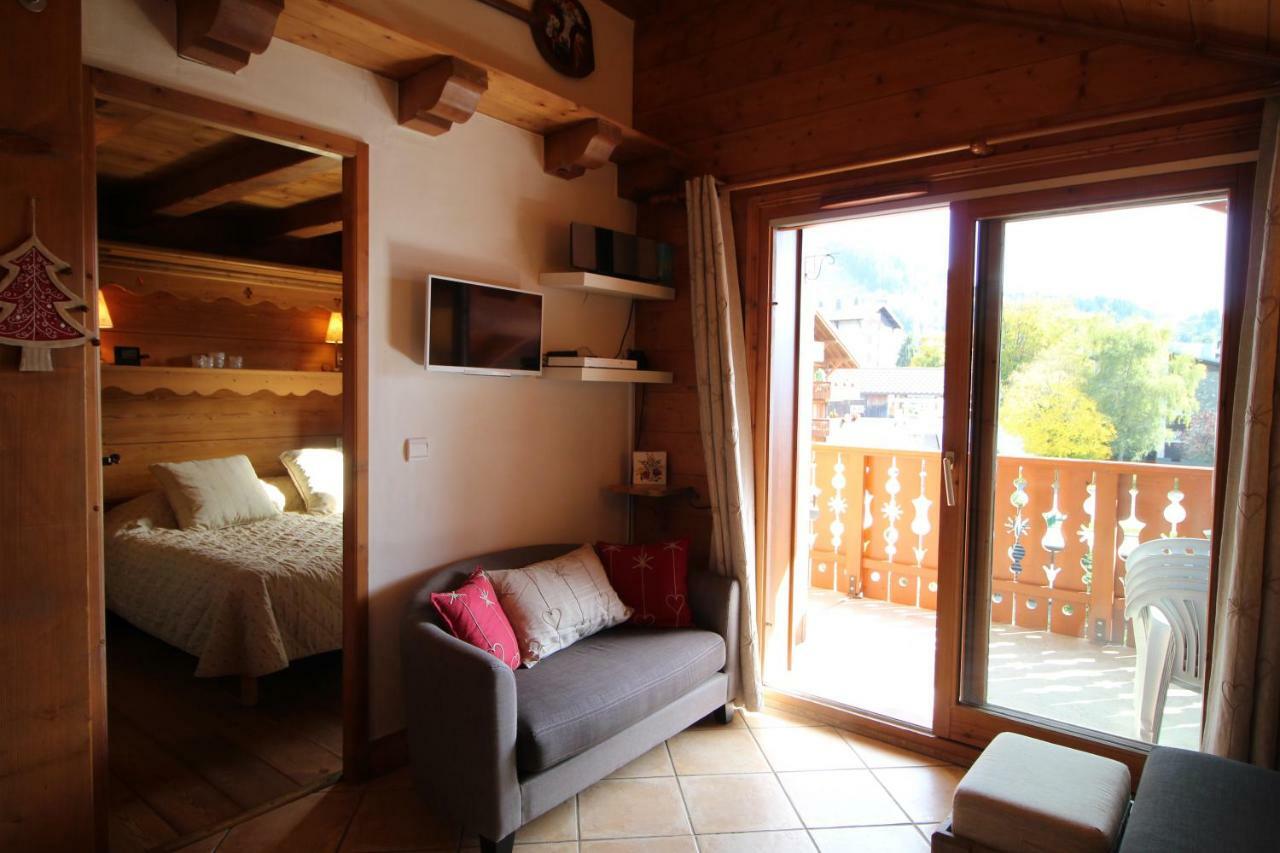 Residence Pierre & Vacances Premium Les Fermes Du Soleil Les Carroz d'Araches Exterior photo